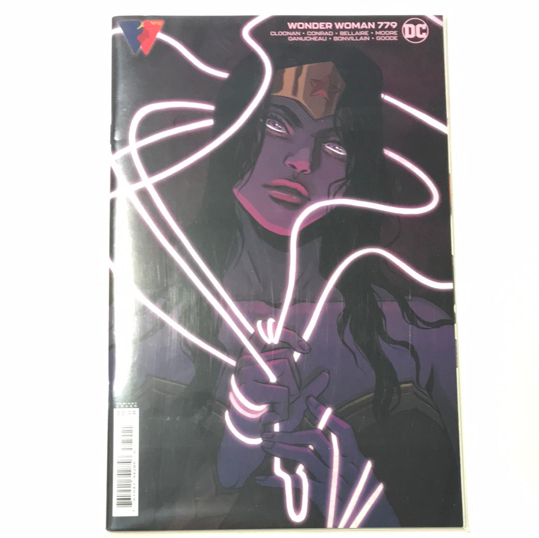 DC Comics: Wonder Woman - #779 Variant Cover