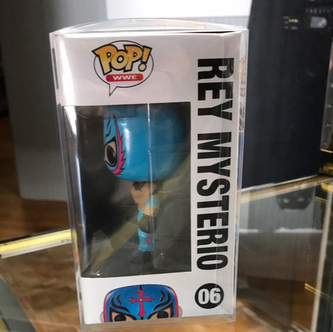 Rey mysterio funko store pop 7 11