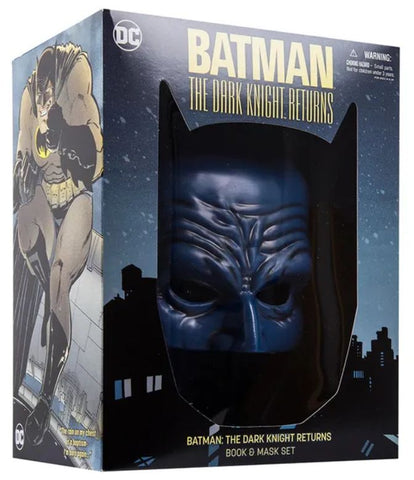 Batman: The Dark Knight Returns - Book & Mask Set