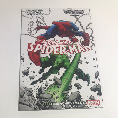 Marvel Comics: The Amazing Spider-Man “Lifetime Achievement” - Graphic Novel